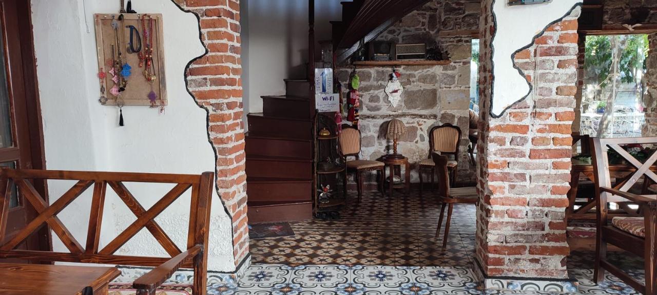 Pergamon Pension Бергама Экстерьер фото