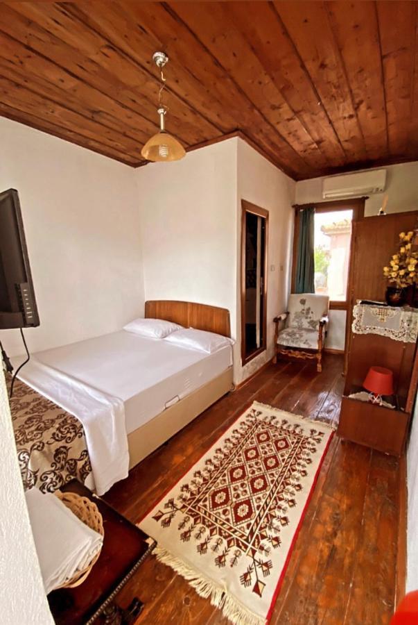 Pergamon Pension Бергама Экстерьер фото